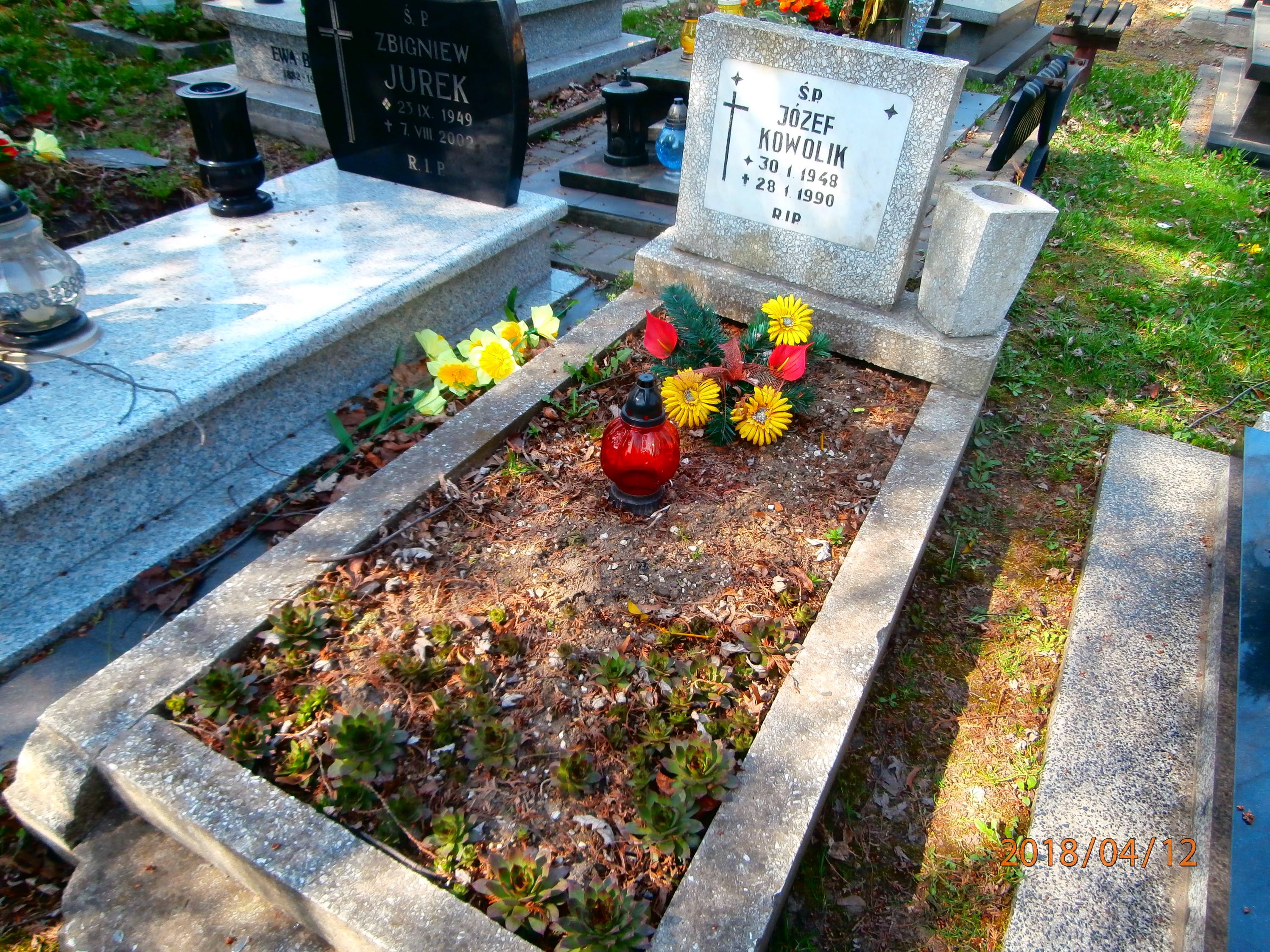 Grób Józef Kowolik