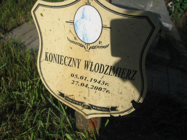 Włodzimierz Konieczny 1943 Bytom - Grobonet - Wyszukiwarka osób pochowanych