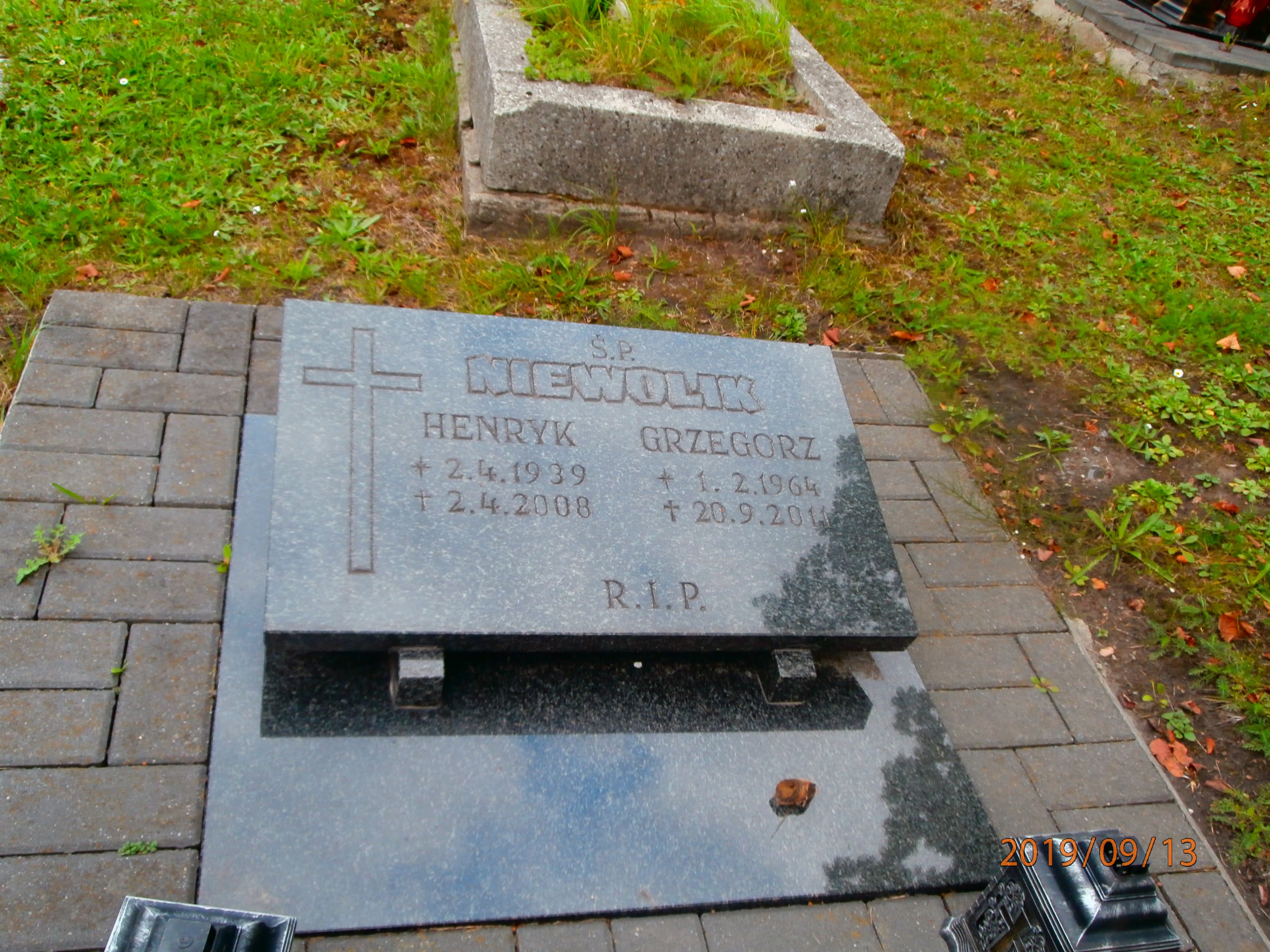 Grzegorz Niewolik 1964 Bytom - Grobonet - Wyszukiwarka osób pochowanych