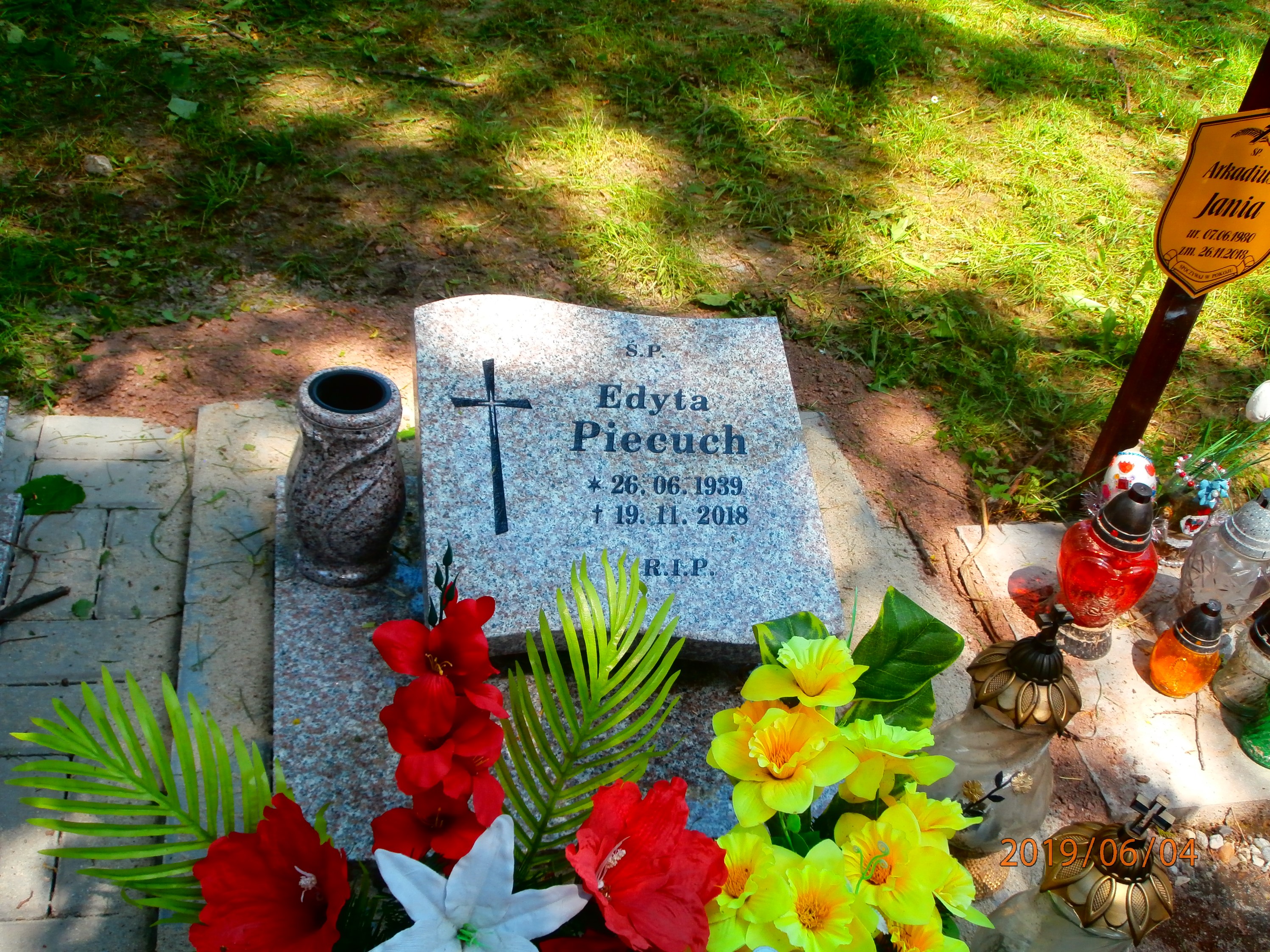 Edyta Piecuch 1939 Bytom - Grobonet - Wyszukiwarka osób pochowanych