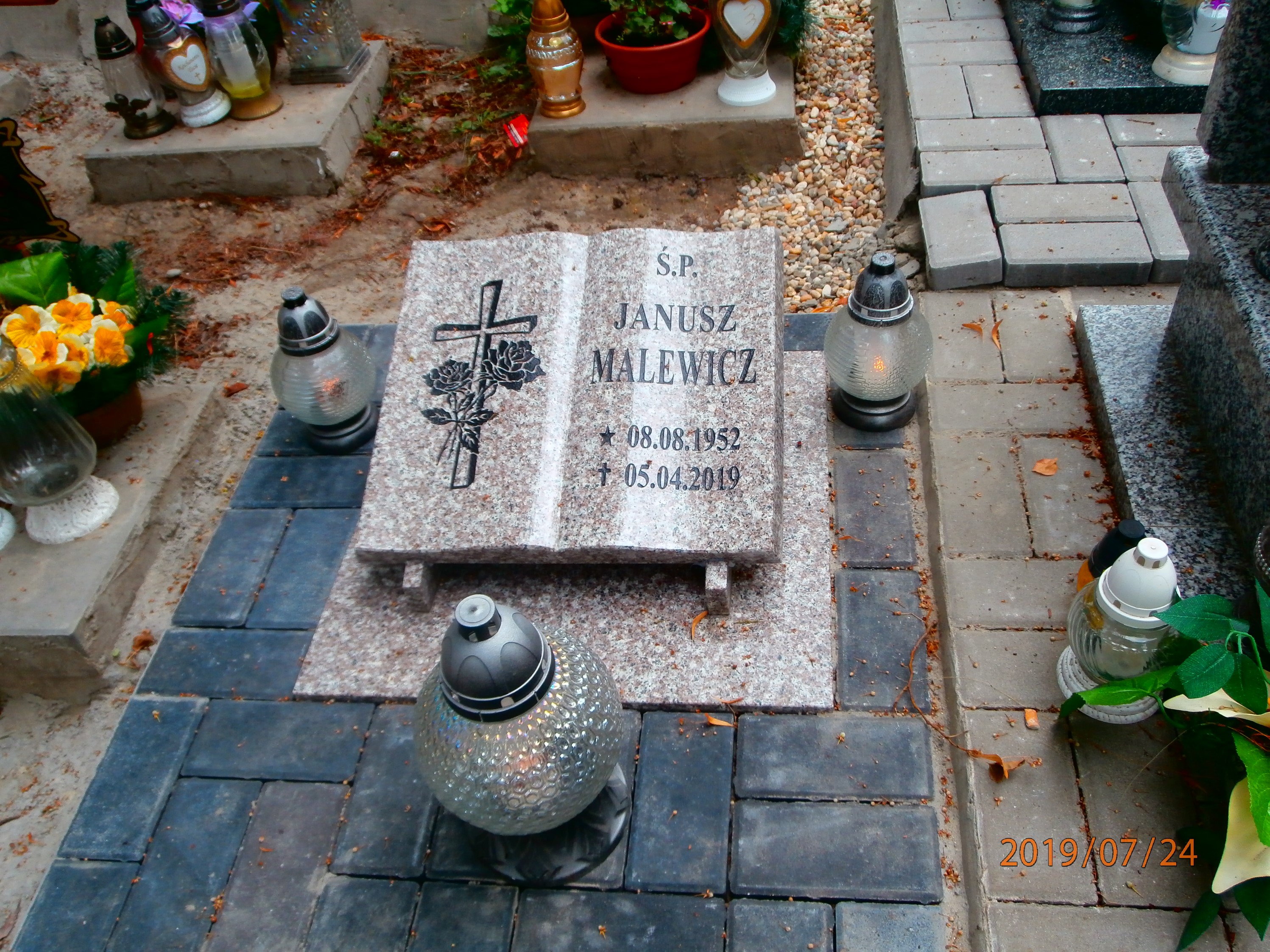 Janusz Malewicz 1952 Bytom - Grobonet - Wyszukiwarka osób pochowanych