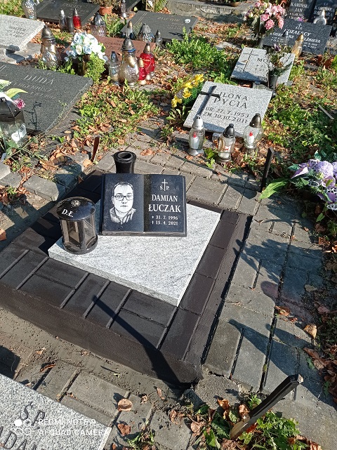 Damian Łuczak 1996 Bytom - Grobonet - Wyszukiwarka osób pochowanych