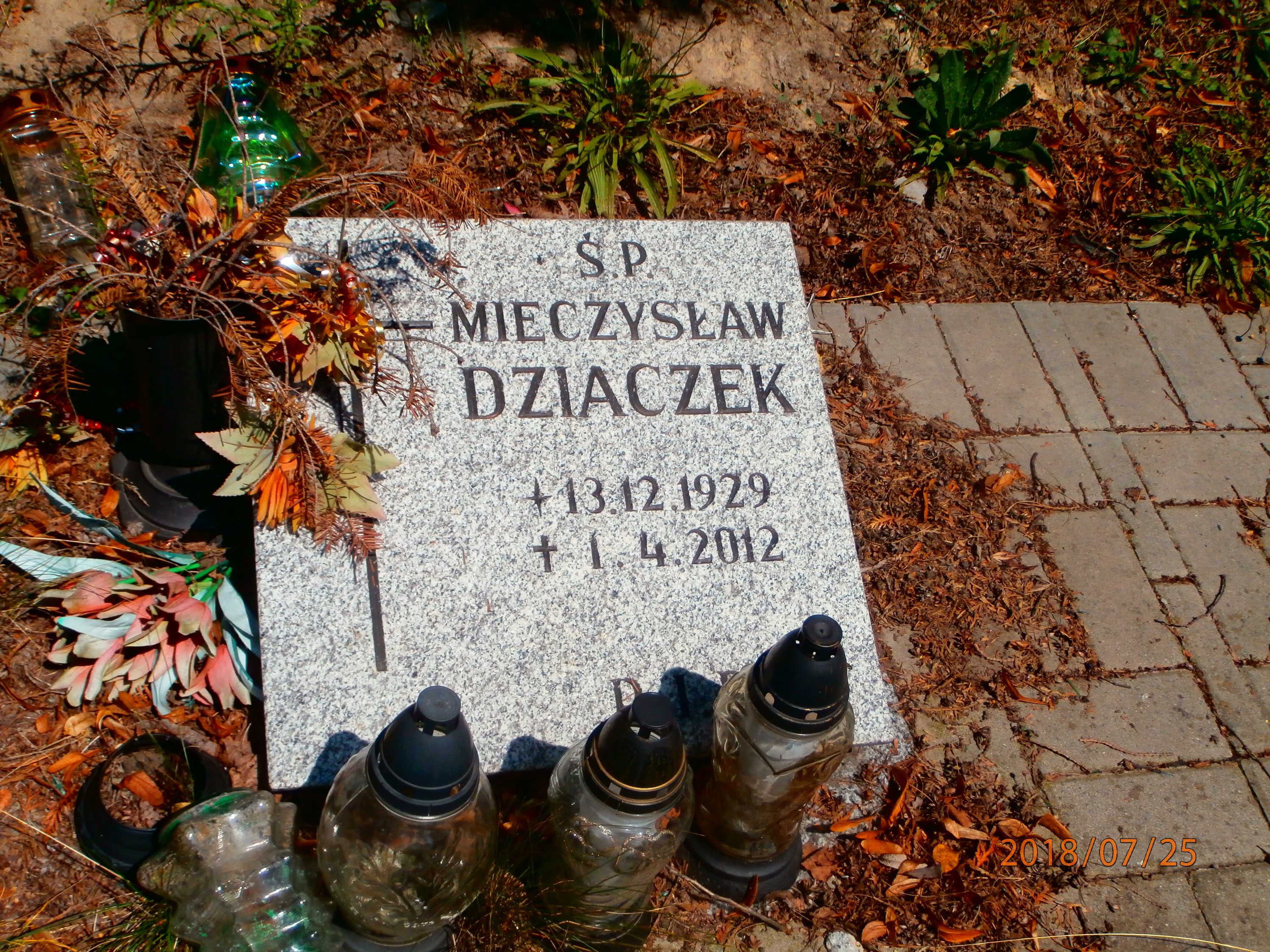 Grób Mieczysław Dziaczek