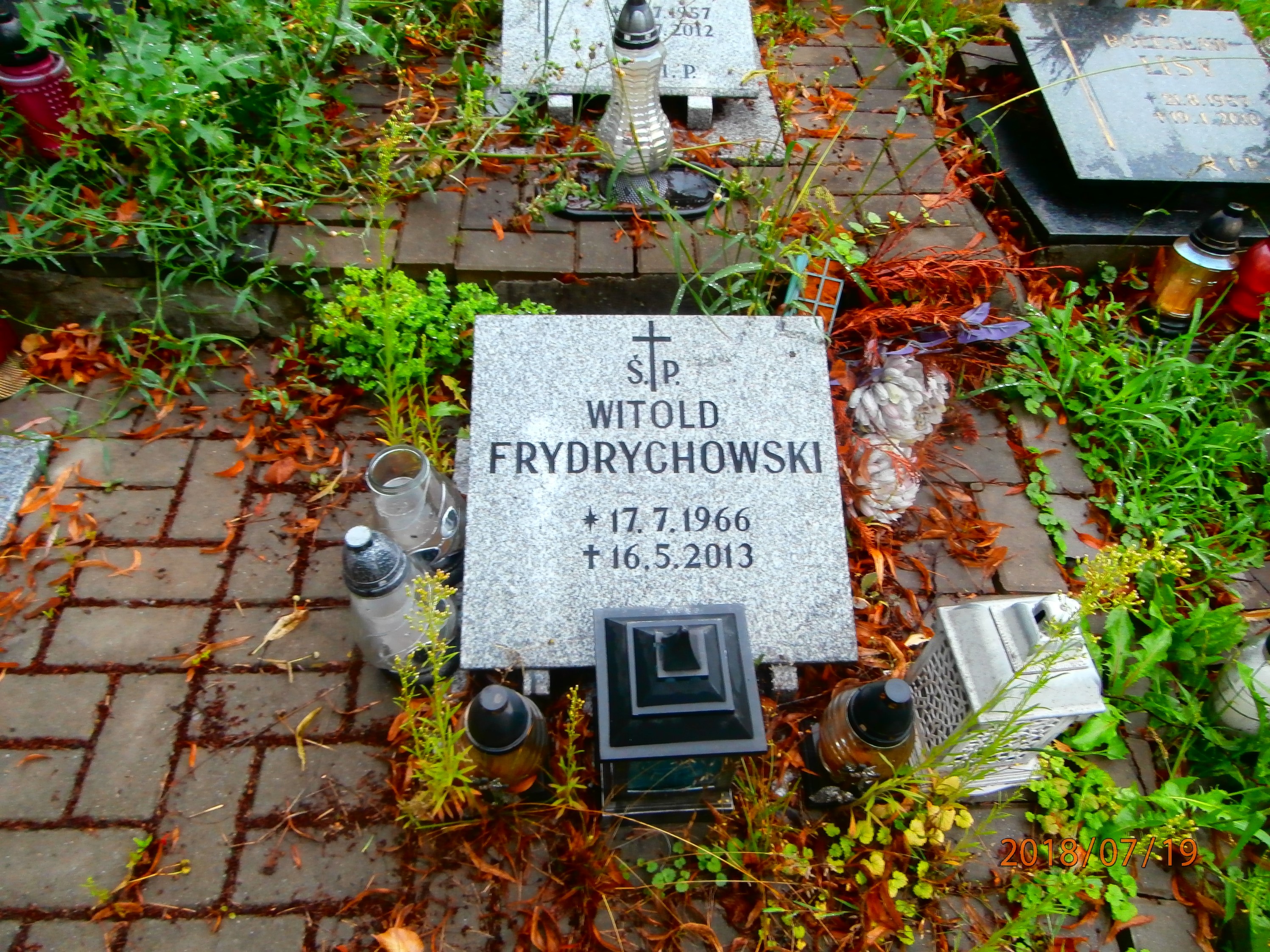 Grób Witold Frydrychowski