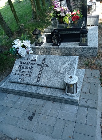 Grób Wiesław Kozak